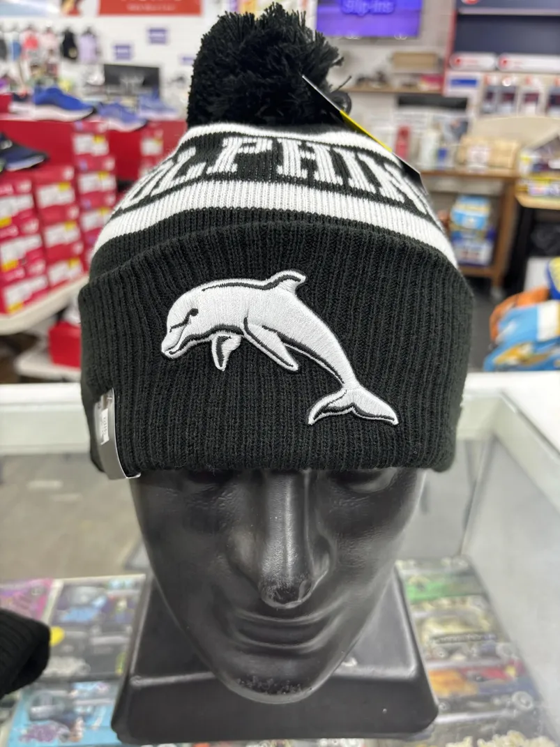 Dolphins-Beanie-Black-White-Front.webp Dolphins Beanie Black White Front
