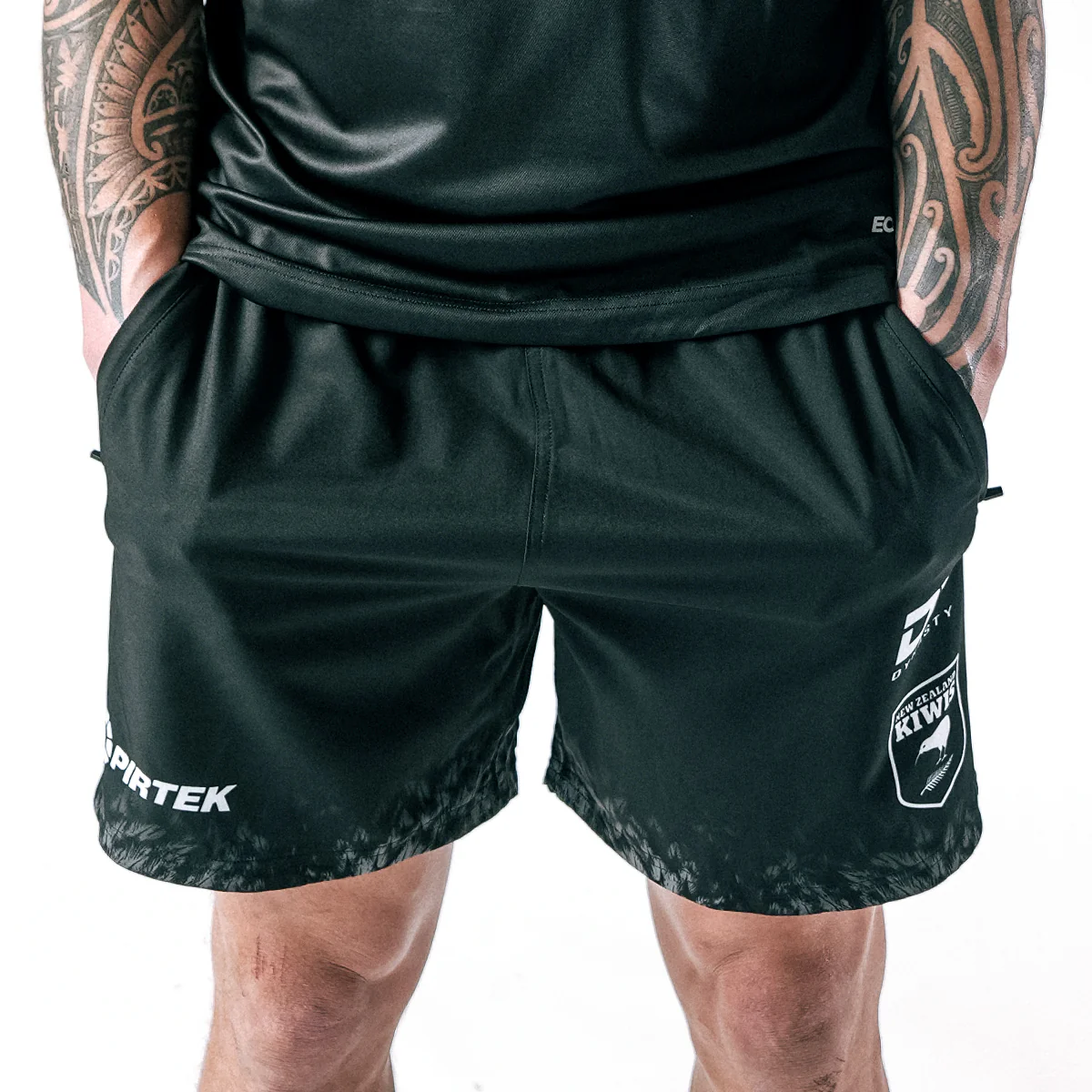 NZ Kiwis 2025 Mens Gym Shorts - Image 2
