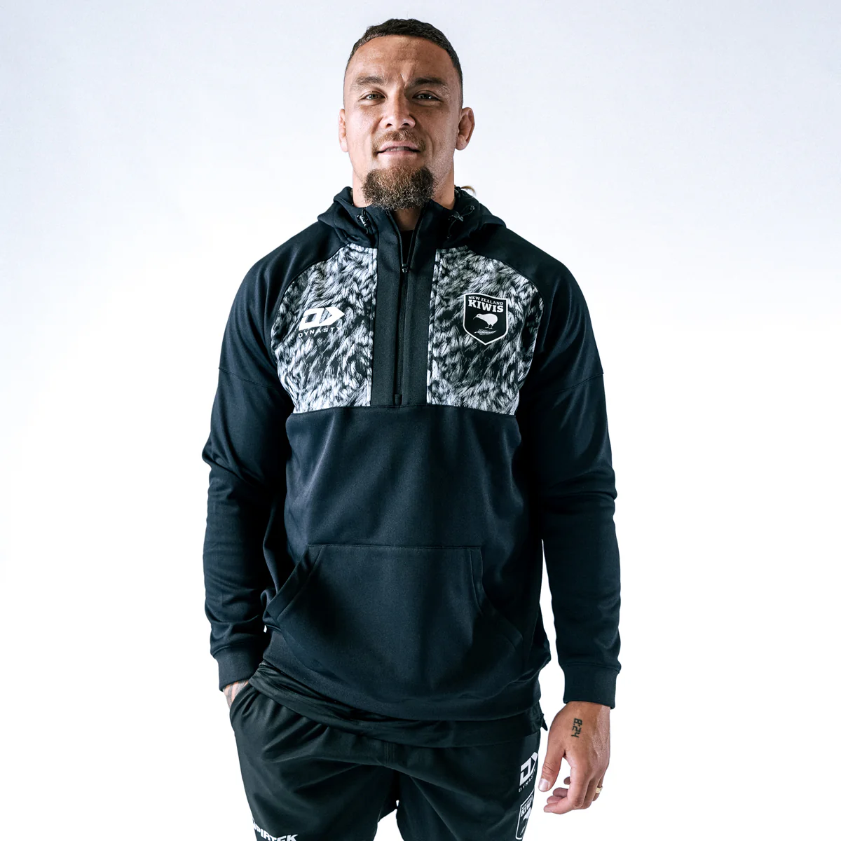 NZ Kiwis 2025 RL Mens Performance Hoodie - Image 2