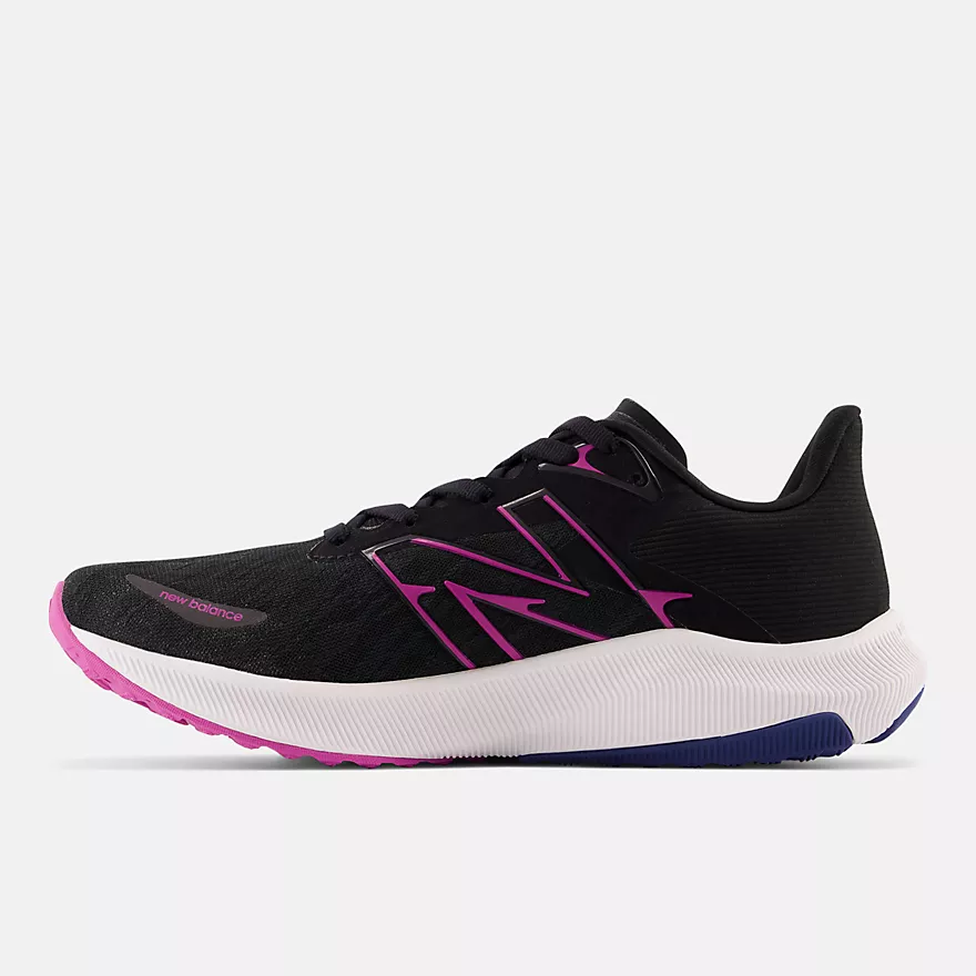 Womens-New-Balance-WFCPRCD3-Black-Side-View.webp