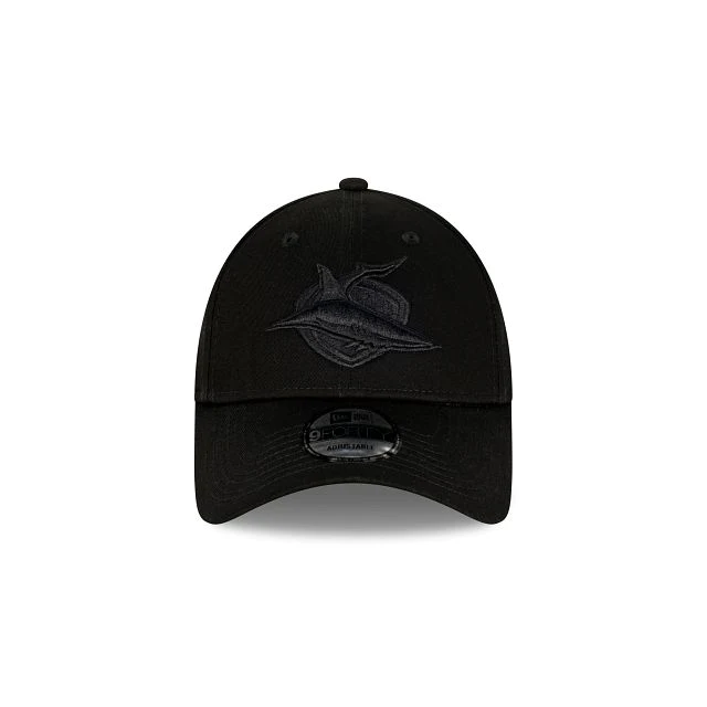 SHARKS-BLACK-ON-BLACK-SNAPBACK-3.webp
