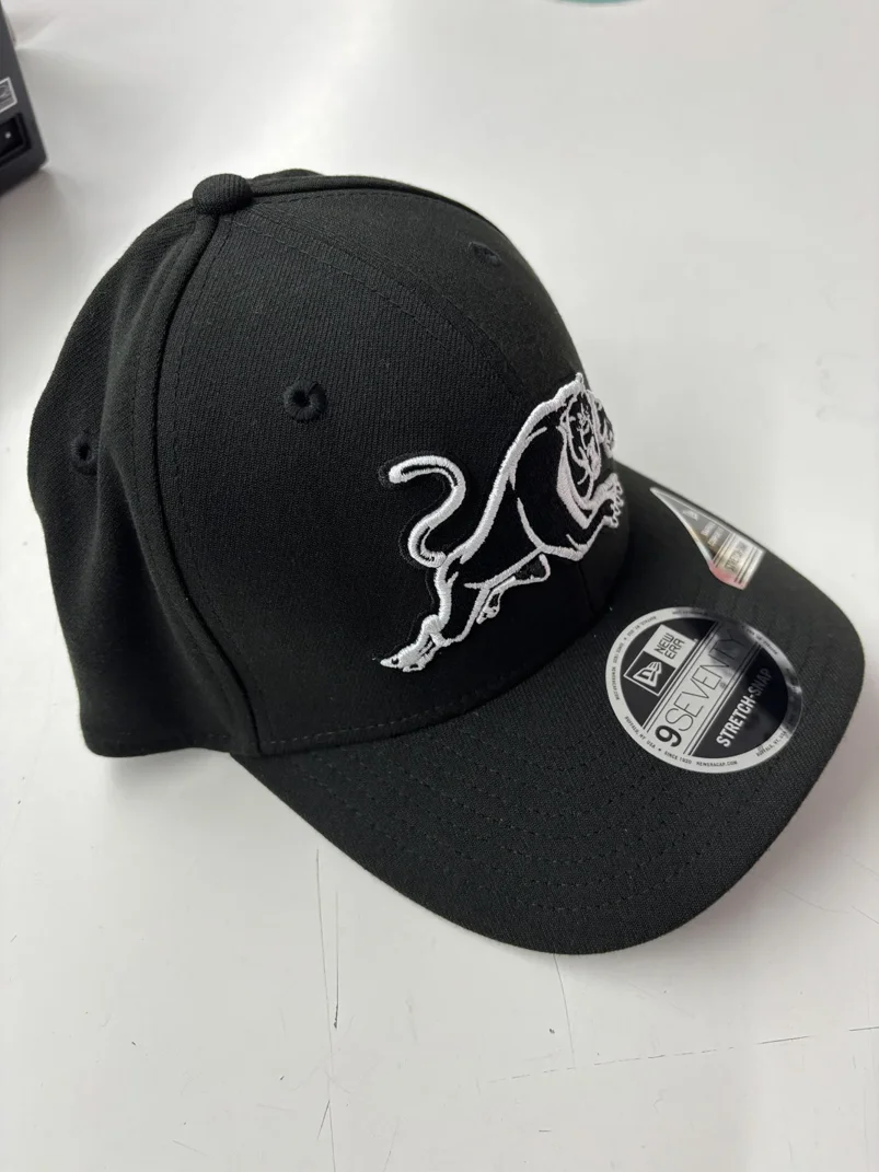 NRL-Panthers-970SS-Snapback-Cap-Black-White-Front-Left.webp NRL Panthers 970SS Snapback Cap Black White Front Left